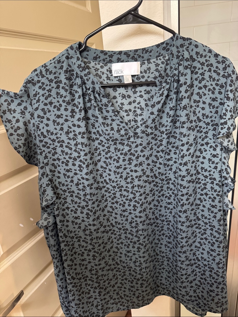 Rack Petal-Print V-Neck Ruffle Sleeve Blouse in Dusty Blue